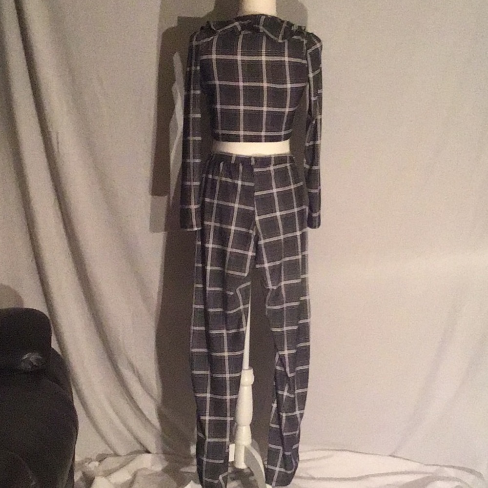 New HOT KISSES pant suit - Picture 10 of 15